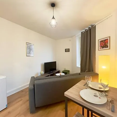 Aukabest 3 * Proche Ferry * Gare Apartament *